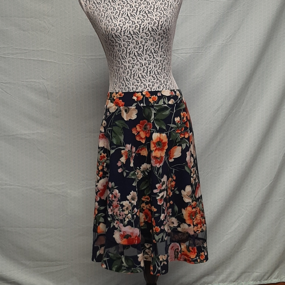 Faith & joy navy floral skirt